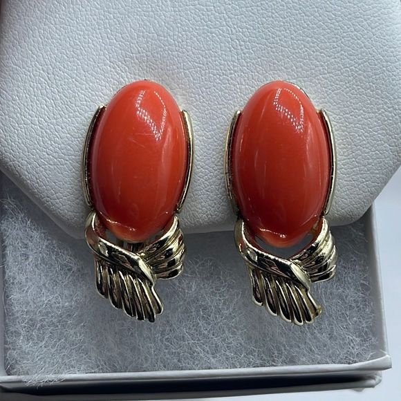 Coro Jewelry - Vintage Coro orange sherbet colored clip earrings